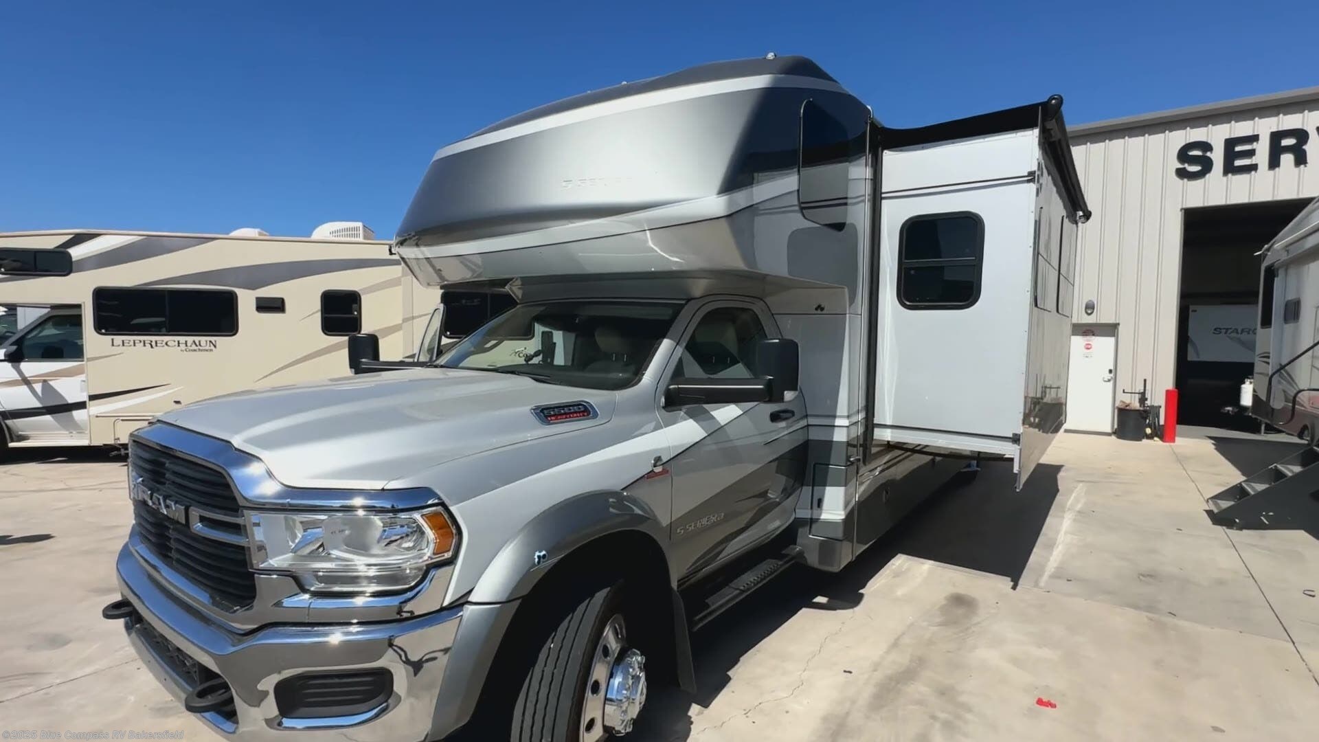 Contact us now about this 2021 Dynamax Corp Isata 5 36DS! 2021 Isata 5 36DS by Dynamax Corp from Blue Compass RV Bakersfield in Bakersfield, California