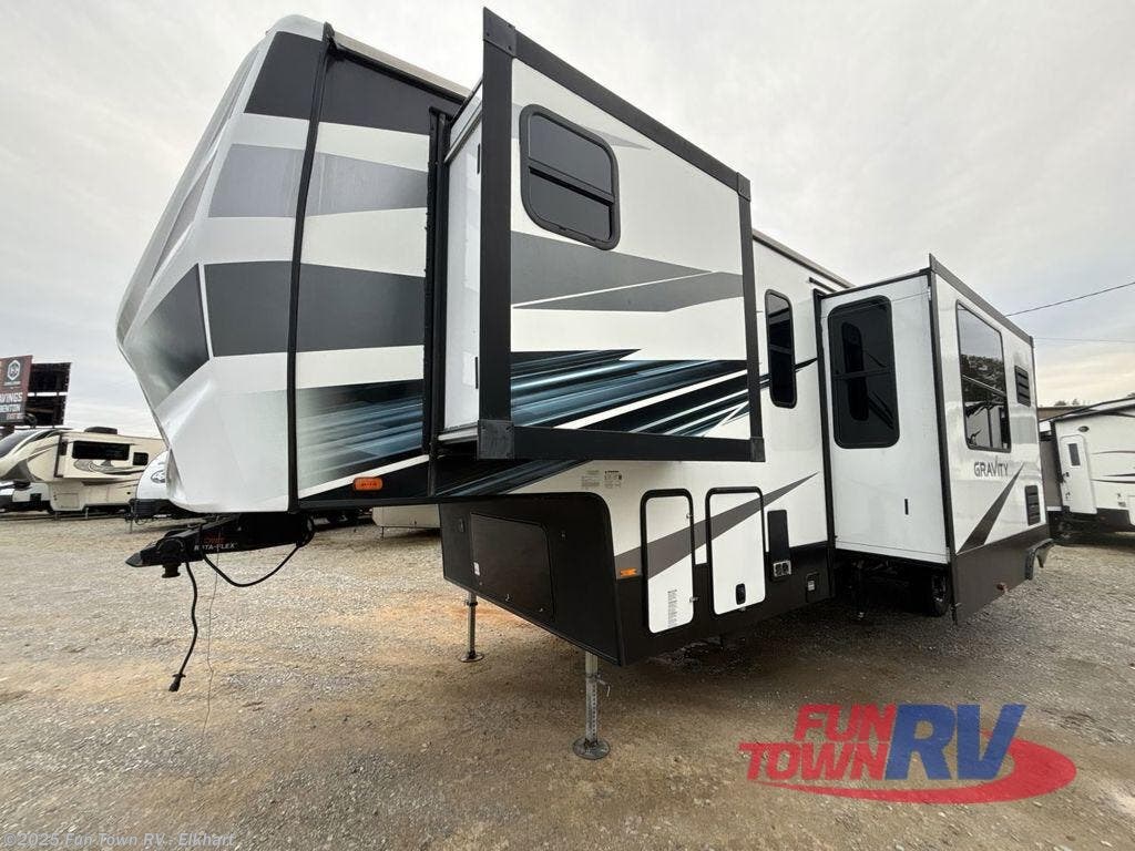 Used 2022 Heartland Gravity 3640 available in Elkhart, Indiana