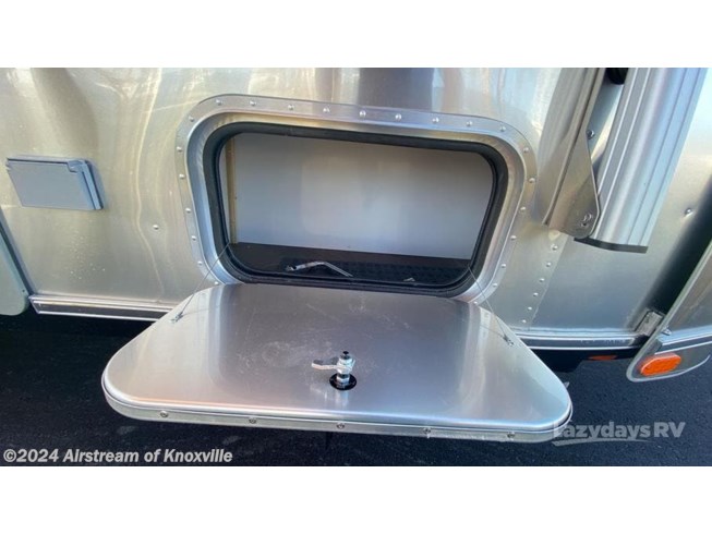 24 Airstream International 23FB Twin - New Travel Trailer For Sale by Airstream of Knoxville in Knoxville, Tennessee
