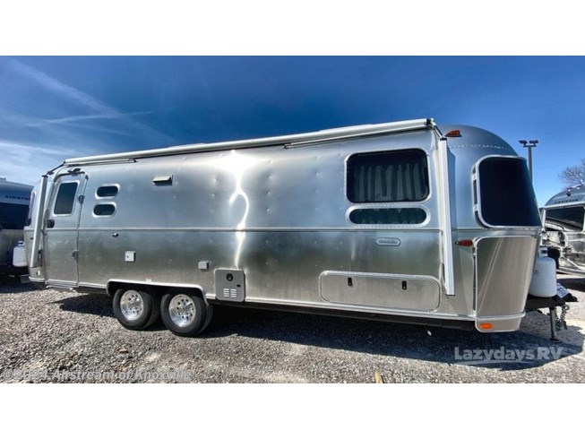 New 2024 Airstream Globetrotter 27FB available in Knoxville, Tennessee