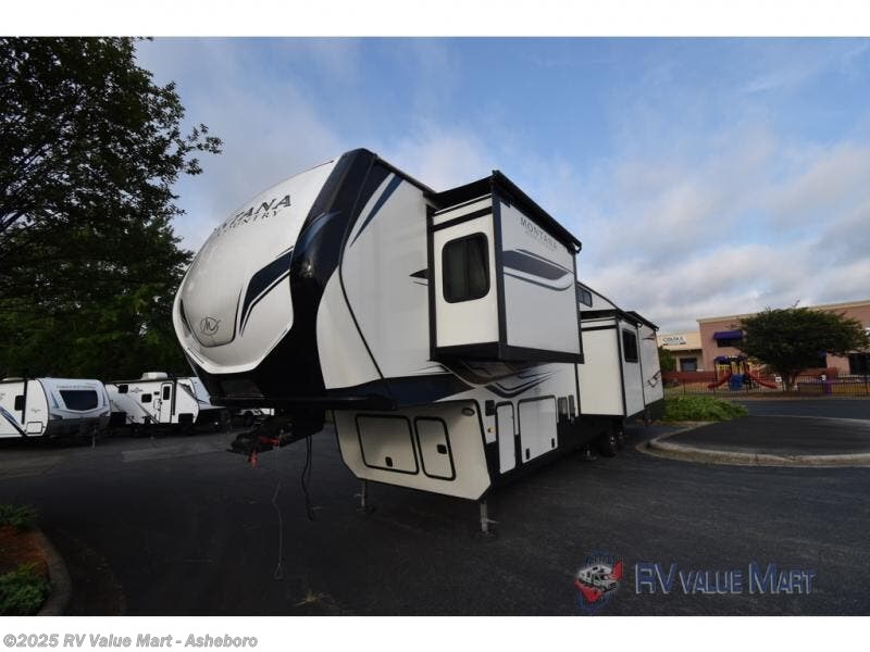 Contact us now about this 2023 Keystone Montana High Country 385BR! 2023 Montana High Country 385BR by Keystone from RV Value Mart - Asheboro in Franklinville, North Carolina