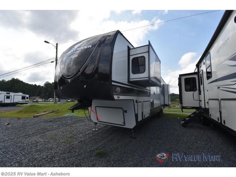 Contact us now about this 2026 East to West Ahara 383UR! 2026 Ahara 383UR by East to West from RV Value Mart - Asheboro in Franklinville, North Carolina