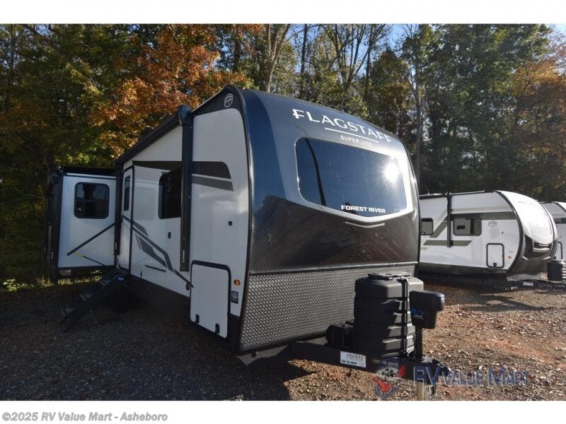 Email now about this 2026 Forest River Flagstaff Super Lite 29RLKS! New 2026 Forest River Flagstaff Super Lite 29RLKS available in Franklinville, North Carolina