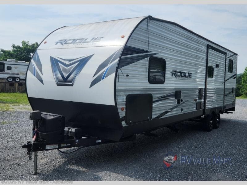 Used 2022 Forest River Vengeance Rogue 26VKS available in Franklinville, North Carolina