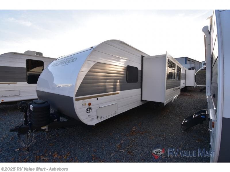 Contact us now about this 2026 Forest River Wildwood X-Lite 25ICE! 2026 Wildwood X-Lite 25ICE by Forest River from RV Value Mart - Asheboro in Franklinville, North Carolina