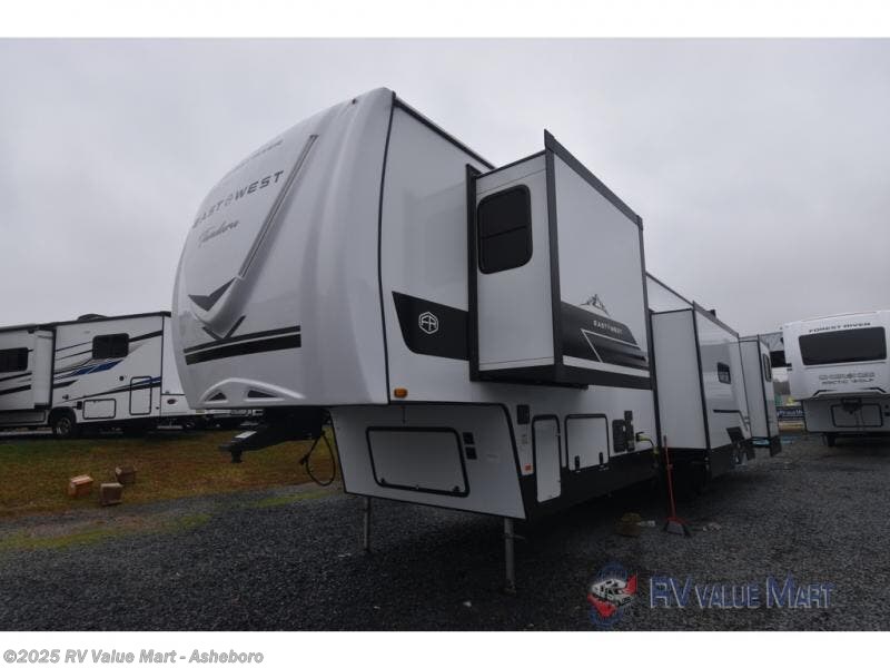 Contact us now about this 2026 East to West Tandara 389DS! 2026 Tandara 389DS by East to West from RV Value Mart - Asheboro in Franklinville, North Carolina