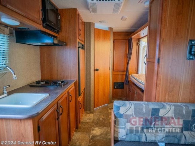2015 Launch 17SB by Starcraft from General RV Center in West Chester, Pennsylvania