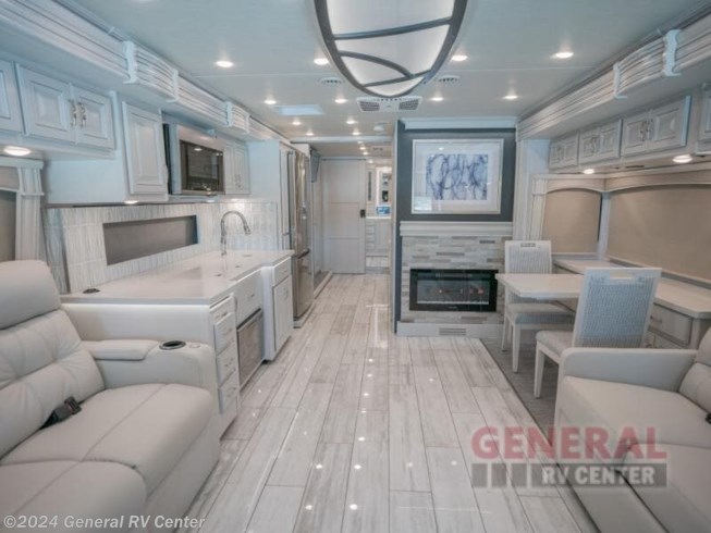 2024 Discovery 38W by Fleetwood from General RV Center in West Chester, Pennsylvania