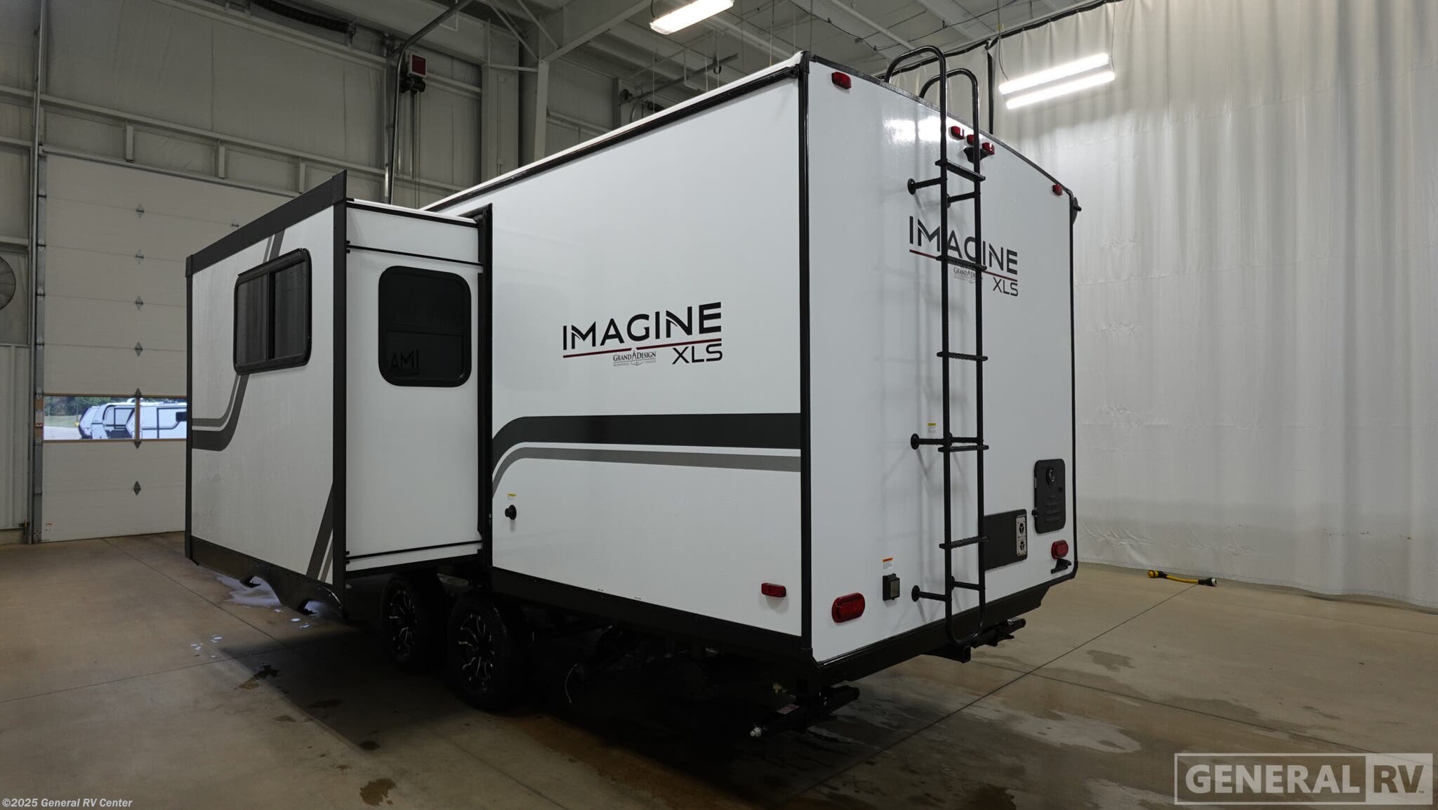 Contact us now about this 2026 Grand Design Imagine 21MBE! 2026 Imagine 21MBE by Grand Design from General RV Center in West Chester, Pennsylvania