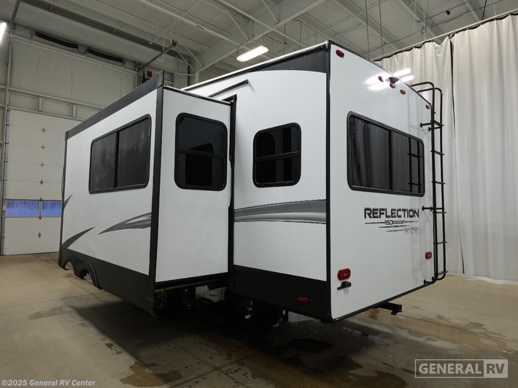Contact us now about this 2025 Grand Design Reflection 260RD! 2025 Reflection 260RD by Grand Design from General RV Center in Fort Pierce, Florida