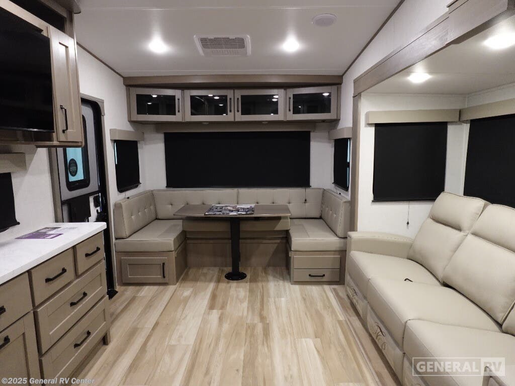 Call now about this 2025 Grand Design Reflection 260RD! 2025 Grand Design Reflection 260RD - New Fifth Wheel For Sale by General RV Center in Fort Pierce, Florida