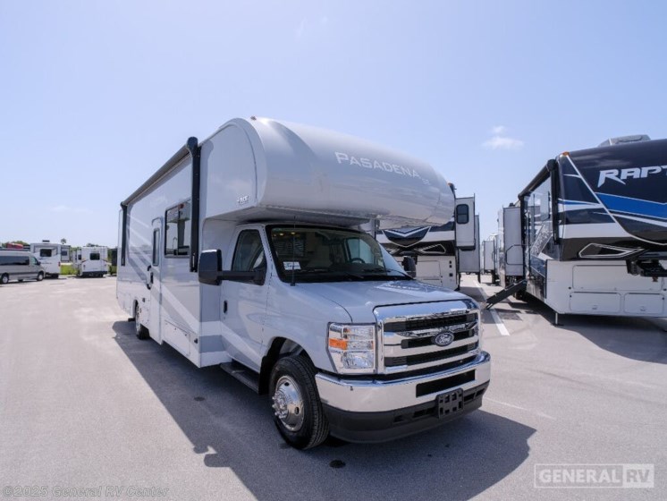 Email now about this 2026 Thor Motor Coach Pasadena SE29! New 2026 Thor Motor Coach Pasadena SE29 available in Fort Pierce, Florida