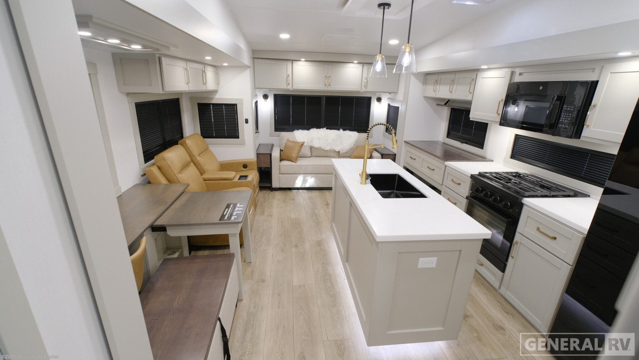 Call now about this 2026 Brinkley RV Model Z 3100! 2026 Brinkley RV Model Z 3100 - New Fifth Wheel For Sale by General RV Center in Fort Pierce, Florida