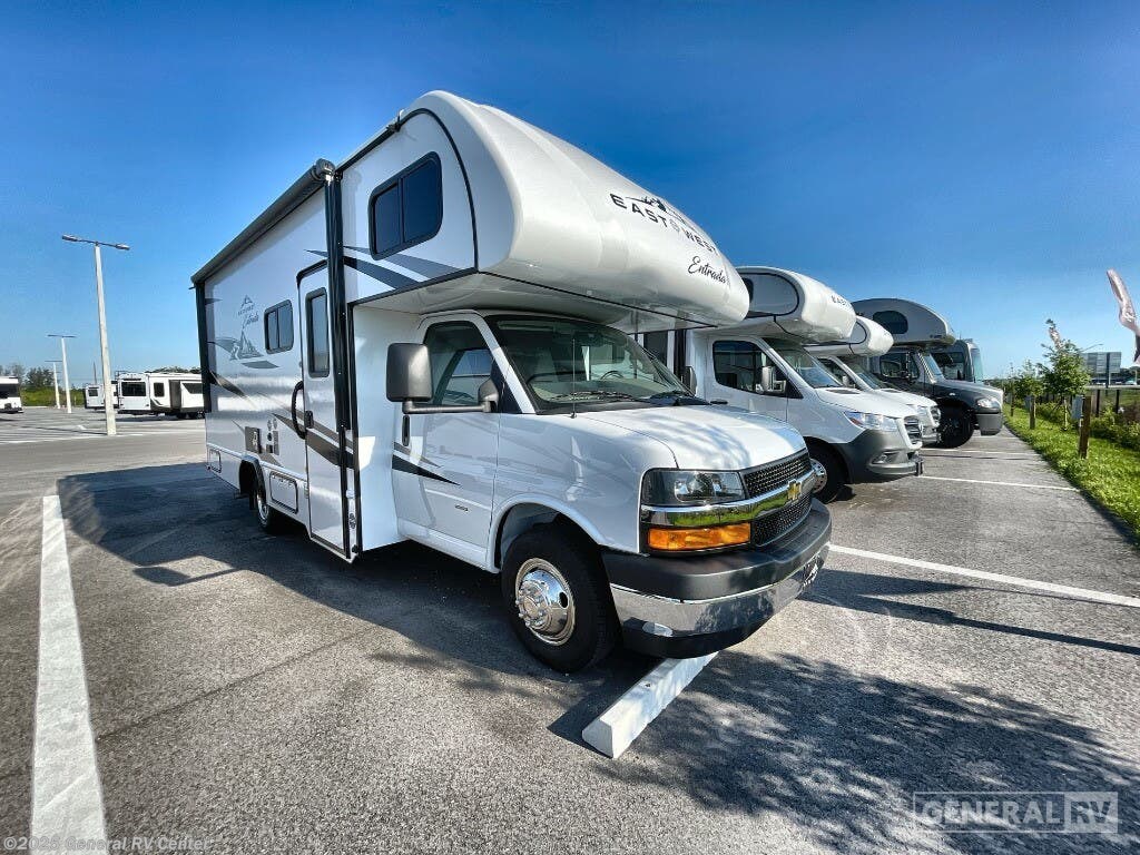 Email now about this 2025 East to West Entrada 220SC! New 2025 East to West Entrada 220SC available in Fort Pierce, Florida