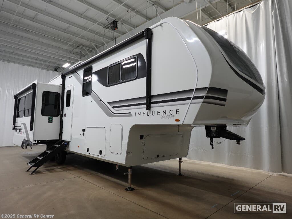 Email now about this 2026 Grand Design SOLITUDE-I 3003RL! New 2026 Grand Design SOLITUDE-I 3003RL available in Fort Pierce, Florida