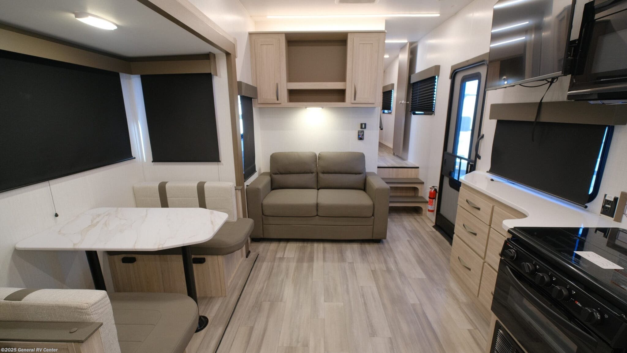 New 2024 Cruiser RV Essence E-28DB available in Fort Pierce, Florida