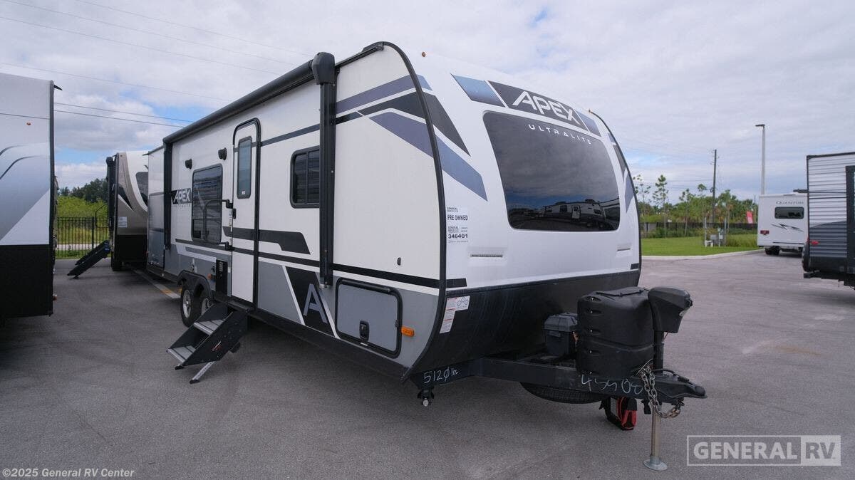 Email now about this 2023 Coachmen Apex 251RBK! Used 2023 Coachmen Apex 251RBK available in Fort Pierce, Florida