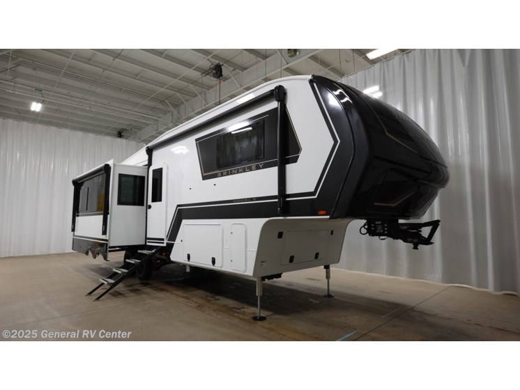 Email now about this 2026 Brinkley RV Model Z 3100! New 2026 Brinkley RV Model Z 3100 available in Fort Pierce, Florida