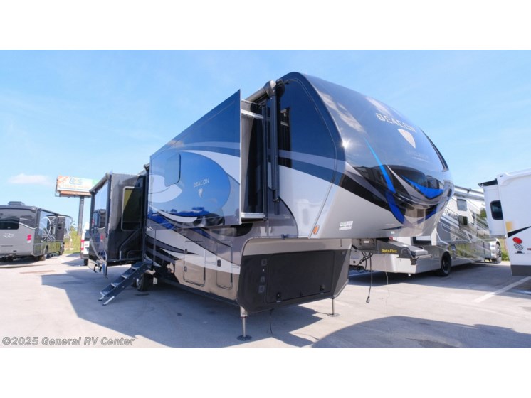 Email now about this 2020 Vanleigh Beacon 39FBB! Used 2020 Vanleigh Beacon 39FBB available in Fort Pierce, Florida