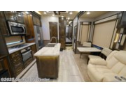 Used 2020 Vanleigh Beacon 39FBB available in Fort Pierce, Florida
