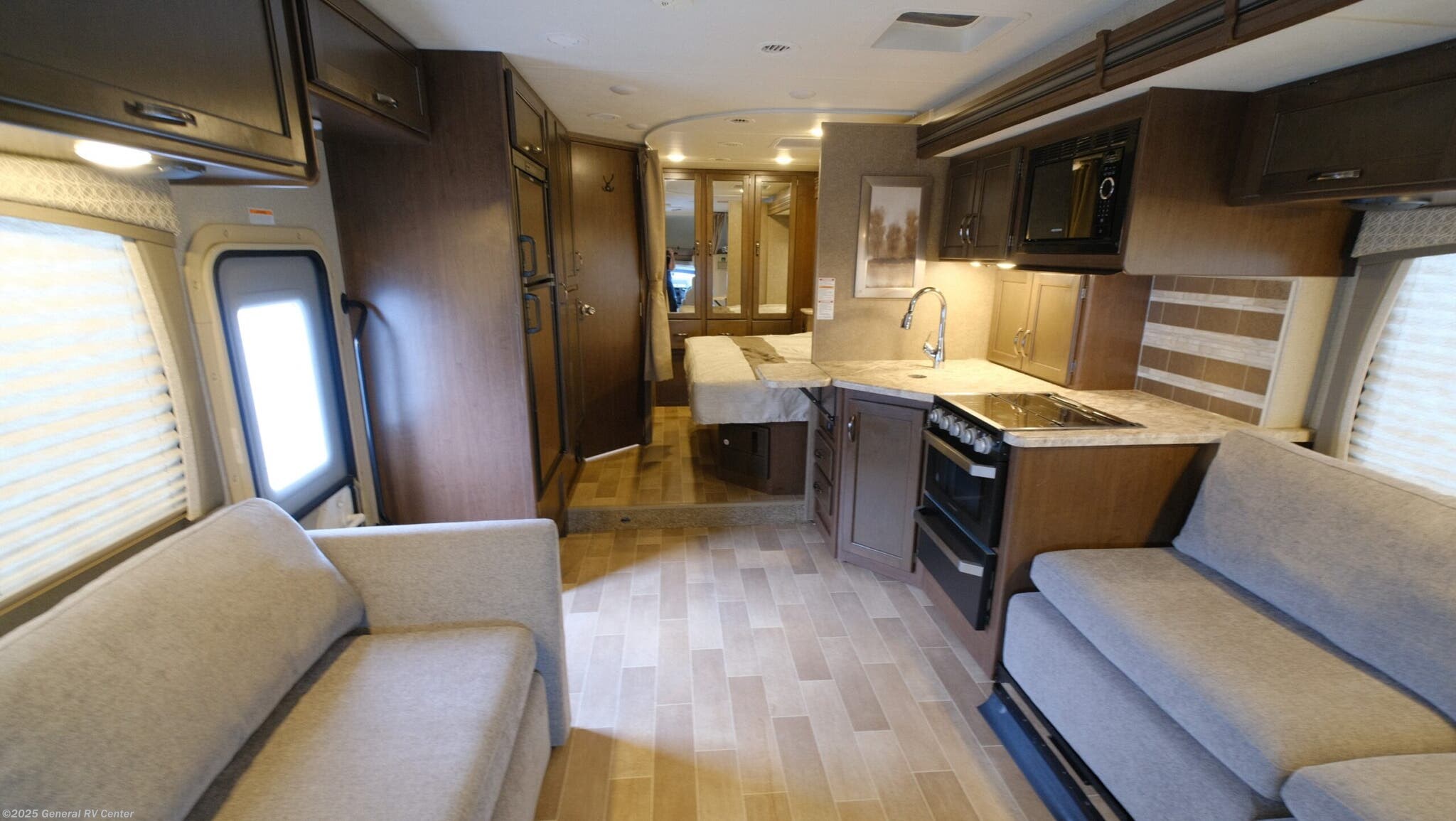 Call now about this 2020 Thor Motor Coach Chateau 27R! 2020 Thor Motor Coach Chateau 27R - Used Class C For Sale by General RV Center in Fort Pierce, Florida