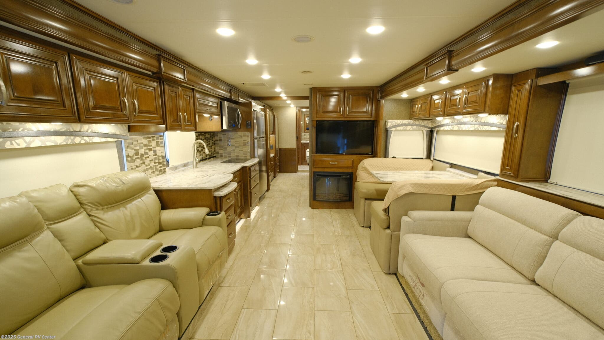 Call now about this 2018 Thor Motor Coach Aria 3901! 2018 Thor Motor Coach Aria 3901 - Used Class A For Sale by General RV Center in Fort Pierce, Florida