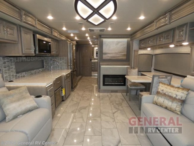 2024 Endeavor 38W by Holiday Rambler from General RV Center in  Fort Myers, Florida