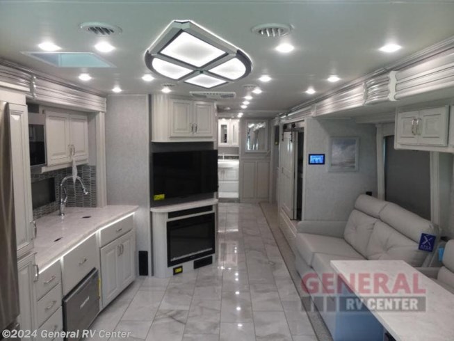 2024 Endeavor 38N by Holiday Rambler from General RV Center in  Fort Myers, Florida