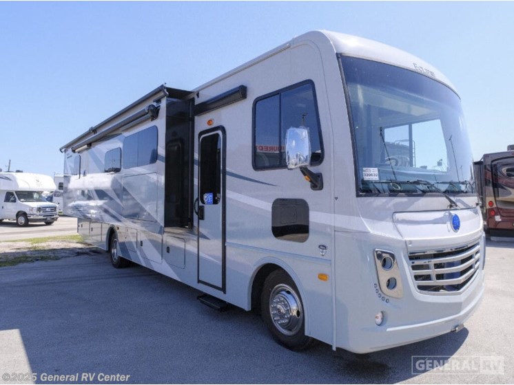 Email now about this 2025 Holiday Rambler Eclipse 35R! New 2025 Holiday Rambler Eclipse 35R available in Fort Myers, Florida