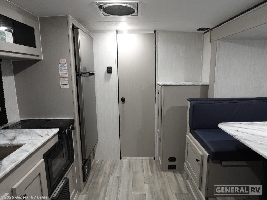 Call now about this 2026 Coachmen Apex 203RBK-N! 2026 Coachmen Apex 203RBK-N - New Travel Trailer For Sale by General RV Center in Fort Myers, Florida