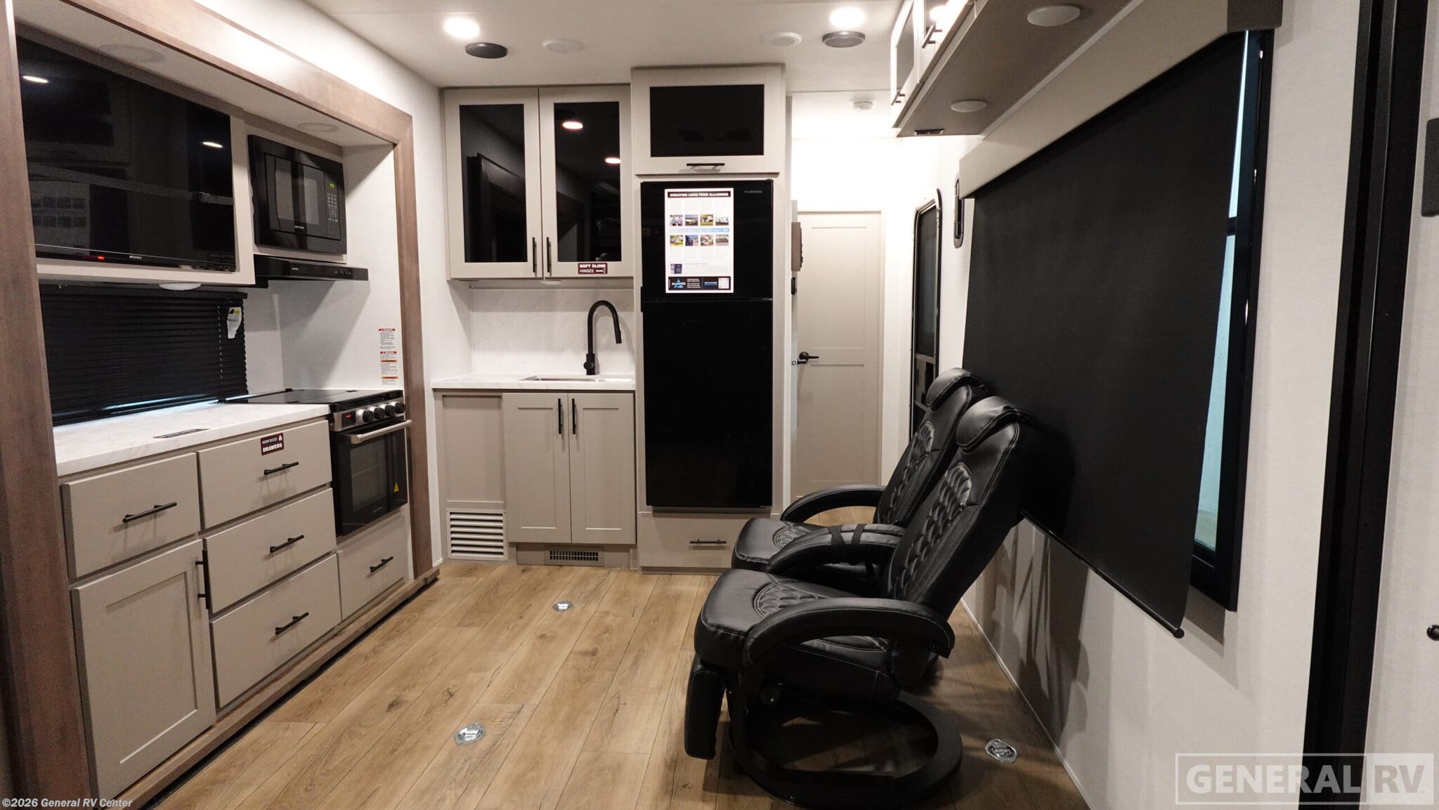 New 2026 Alliance RV Valor 27T14 available in Fort Myers, Florida