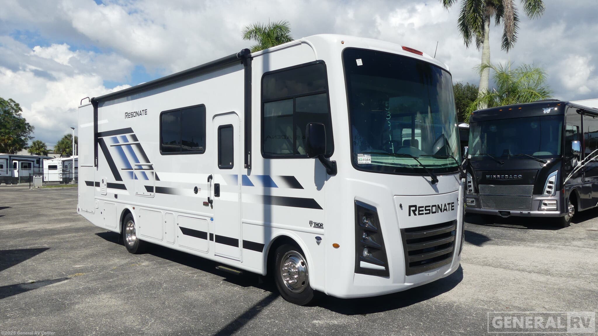 Email now about this 2026 Thor Motor Coach Resonate 29D! New 2026 Thor Motor Coach Resonate 29D available in Fort Myers, Florida