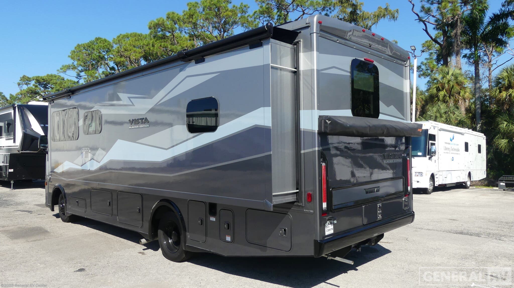 Contact us now about this 2026 Winnebago Vista NPF 29NP! 2026 Vista NPF 29NP by Winnebago from General RV Center in Fort Myers, Florida