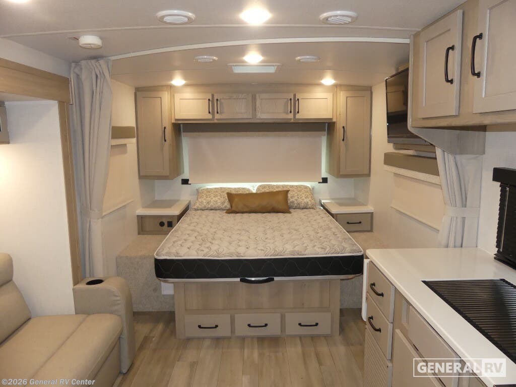 Used 2024 Forest River Flagstaff MICROLITE 21FBRS available in Fort Myers, Florida