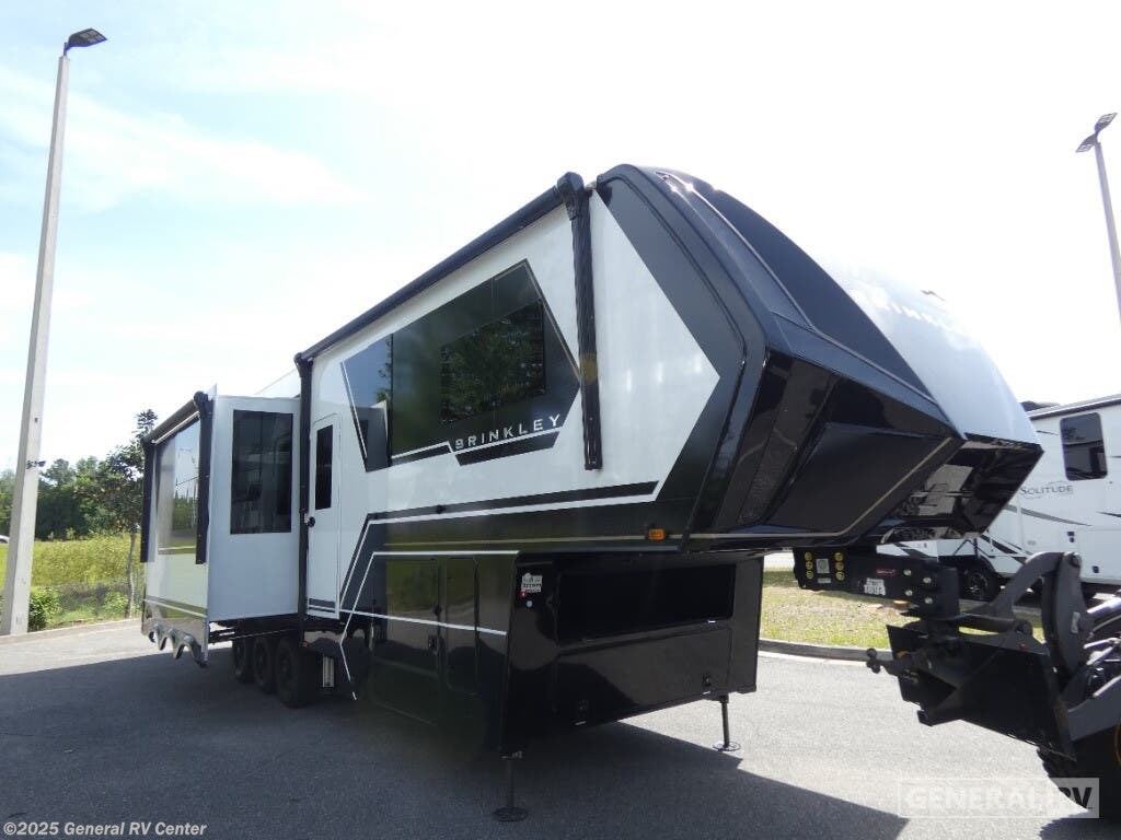 Email now about this 2025 Brinkley RV Model G 3250! New 2025 Brinkley RV Model G 3250 available in Fort Myers, Florida