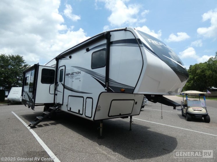 Email now about this 2023 Grand Design Reflection 303RLS - 3SL! Used 2023 Grand Design Reflection 303RLS - 3SL available in Fort Myers, Florida