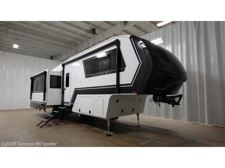 Email now about this 2026 Brinkley RV Model Z 3100! New 2026 Brinkley RV Model Z 3100 available in Fort Myers, Florida