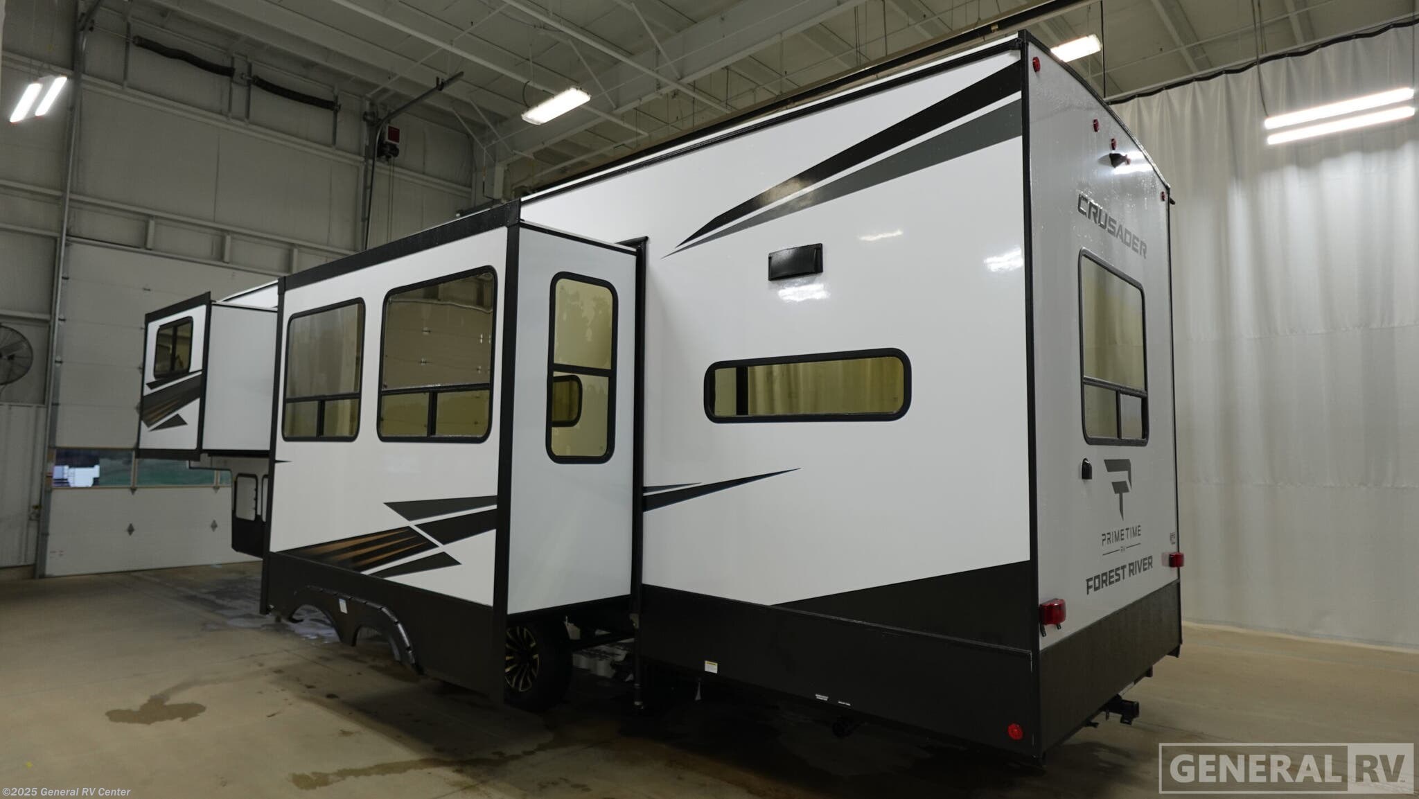 Contact us now about this 2026 Prime Time Crusader KING33! 2026 Crusader KING33 by Prime Time from General RV Center in Fort Myers, Florida