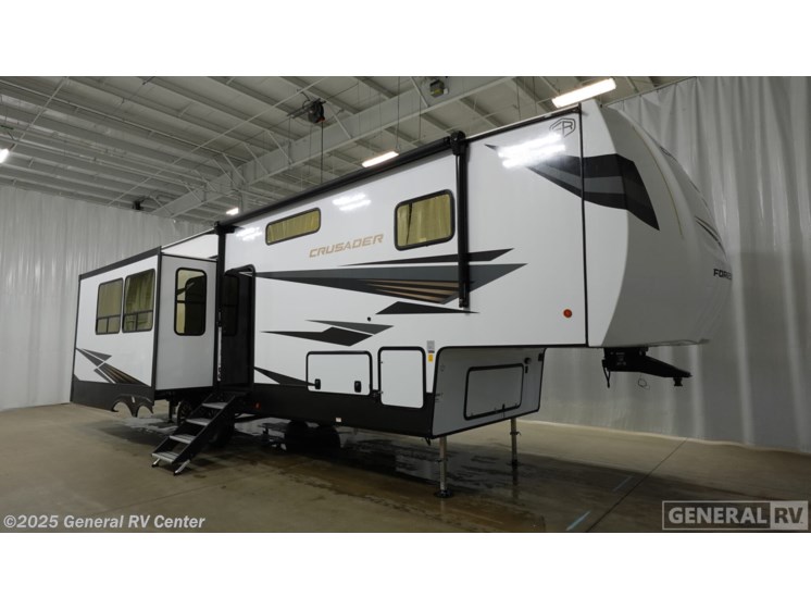 Email now about this 2026 Prime Time Crusader KING33! New 2026 Prime Time Crusader KING33 available in Fort Myers, Florida