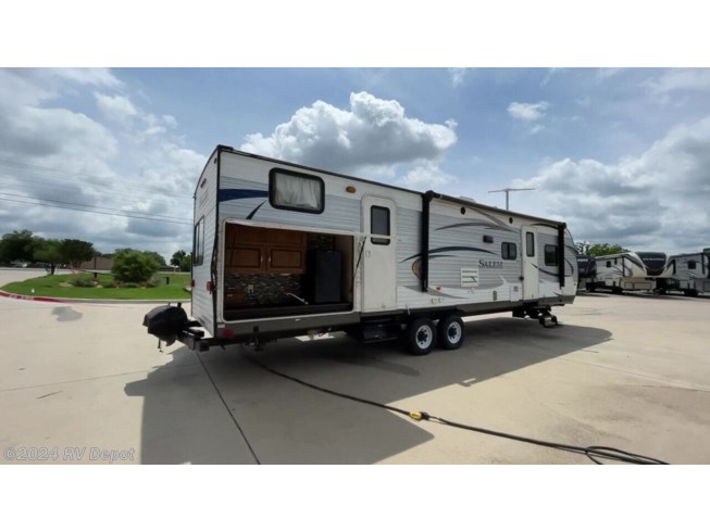 2017 Forest River Salem 32BHDS - Used Travel Trailer For Sale by RV Depot in Cleburne , Texas