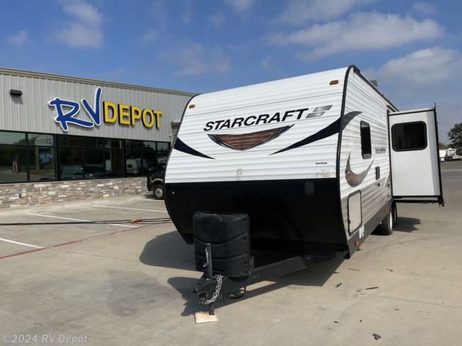 Used 2018 Starcraft Autumn Ridge 23RLS available in Cleburne , Texas