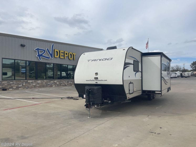 Used 2020 Pacific Coachworks Tango 279QQBH available in Cleburne, Texas