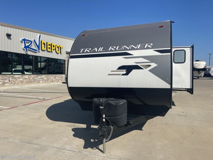 Used 2022 Heartland Trail Runner 31DB available in Cleburne, Texas