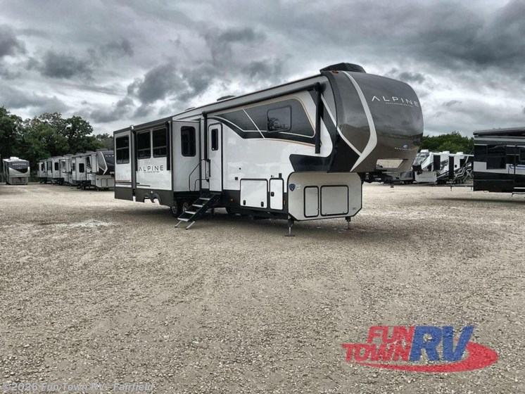 Email now about this 2025 Keystone Alpine Avalanche Edition 366LS! New 2025 Keystone Alpine Avalanche Edition 366LS available in Fairfield, Texas