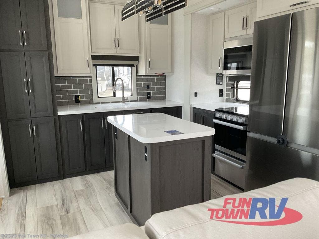 New 2025 Keystone Alpine Avalanche Edition 366LS available in Fairfield, Texas