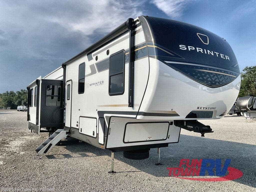 Email now about this 2026 Keystone Sprinter 3920DSL! New 2026 Keystone Sprinter 3920DSL available in Fairfield, Texas