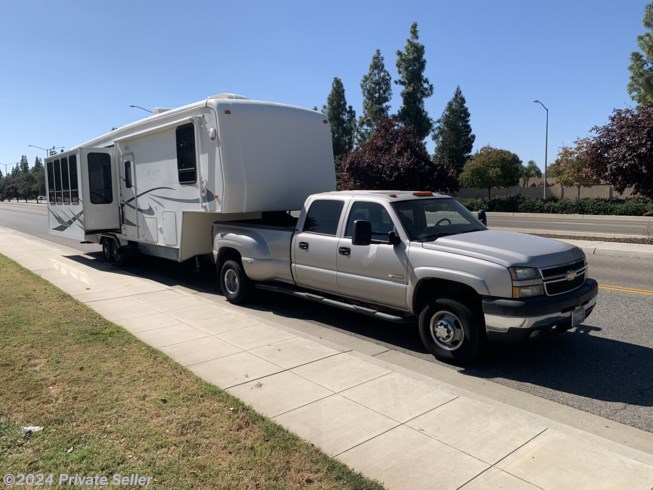 2006 Carriage Cameo M-35SKQ - New Fifth Wheel For Sale by Jim in Clovis, California