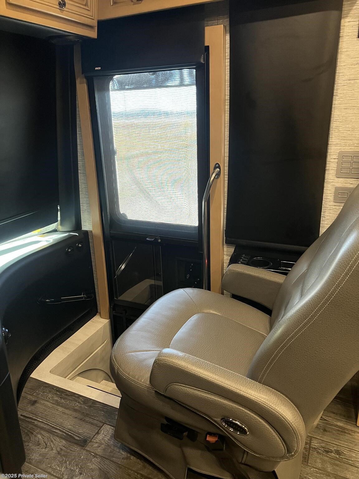 Contact us now about this 2018 Newmar Dutch Star 4326! 2018 Dutch Star 4326 by Newmar from For Sale By Owner in ERIE, Colorado