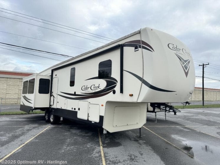 Forest River Cedar Creek Silverback Mbh Rv For Sale In La Feria