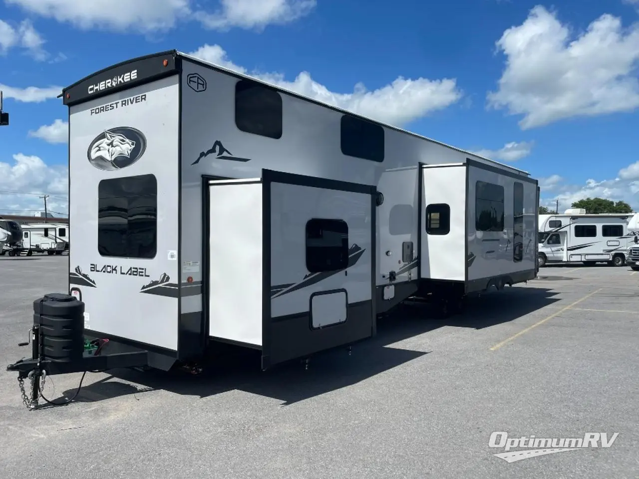 Call now about this 2025 Forest River Timberwolf Black Label 39ALBL! 2025 Forest River Timberwolf Black Label 39ALBL - New Destination Trailer For Sale by Optimum RV - Harlingen in La Feria, Texas features Awning, Slideout